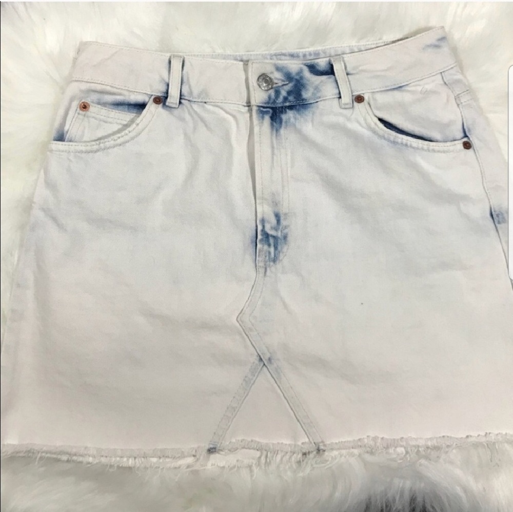 Topshop Moto Bleach Denim Distressed Skirt - Picture 4 of 7